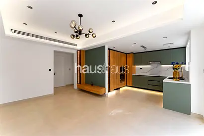 Renovated | Brand New | Close To Souk | VOT |