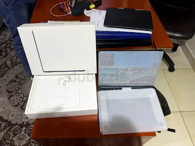 MacBook Air M2 2022