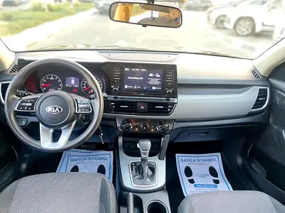 2021 KIA SELTOS 照片 15