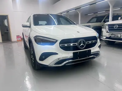 Mercedes-Benz GLA 200, 2025, Chinese Specs - Brand New with 5 Years Warranty!!