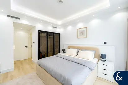 Fully Upgraded | Furnished | Walk-in Shower