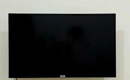 TCL 43 inch LED smart TV - Good Working Condition