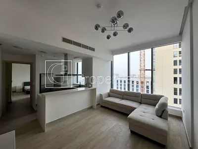 Modern 1BR | Spacious Layout | Prime Location