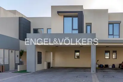 Spacious | Unfurnished | Vacant in June