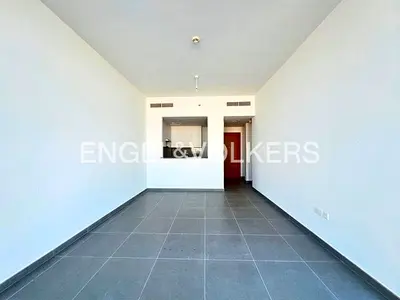 Unfurnished | Vacant | Open View