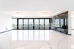 Upgraded I Sea View I High Floor I Unfurnished