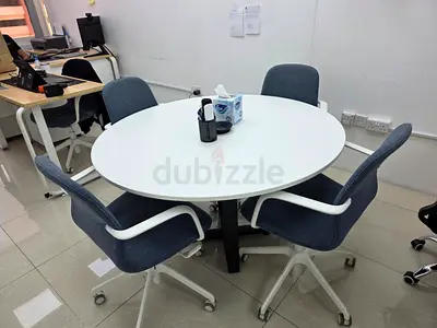white round conference table 4 ft