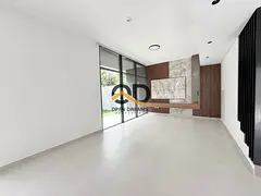 Elegant Big 4 Bed Townhouse with Majlis