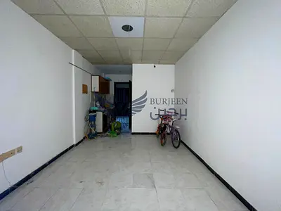 Spacious studio flat available in butina for family window ac end central gas