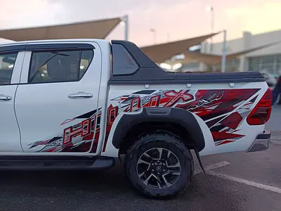 2022 Toyota HILUX — фото 11