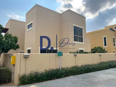 Premium Corner Unit | Double Row | All Master Rooms
