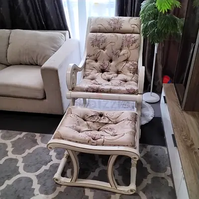 Ornate Tufted Accent Chair with Ottoman - Cream Floral Upholstery