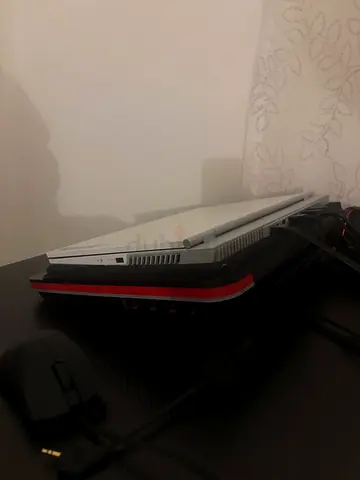 Lenovo Legion 5 , 32GB RAM , Ryzen 7 5800H (8core) , Nvidia RTX3070(8GB) , 2TB SSD (2x1TB each)+ PAD