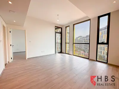 EXCLUSIVE | WELL PRICED | 1B | HIGH FLOOR | POOL VIEW