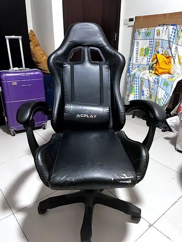ACPLAY Black Racing Gaming Chair - Used, Comfortable Seat