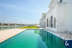 Unique Villa | Furnish | VIP Frond | 5 Beds