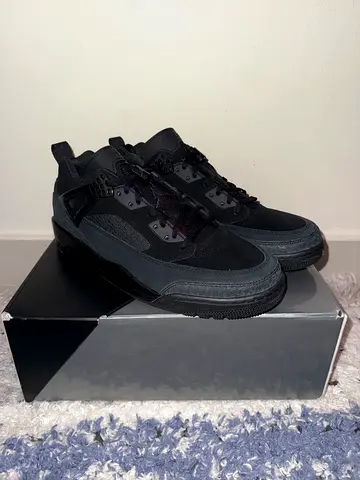 Jordan Spizike Low Triple Black Size 10.5 US EU 44.5 Original New