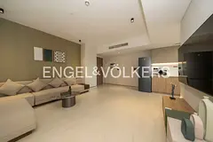 Executive Living | Premium Amenities | Study