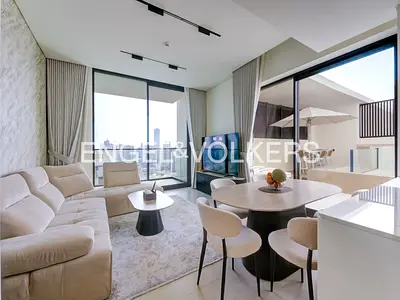 VOT | Fully Furnished | Large Layout