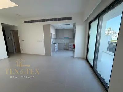 Brand New | Close to entrance | Single Row