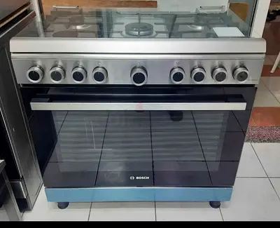 Gas cooker 5 burner , Bosch brand , neat and clean , same like a new