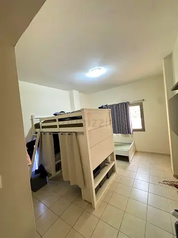 Available Private Master bedroom - All in! Filipina only