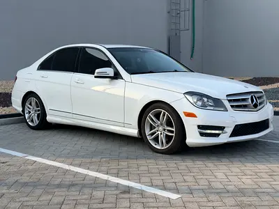 2013 Mercedes-BENZ C-CLASS — миниатюра 3