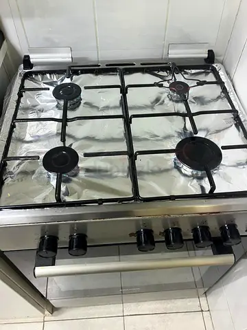 Wolf power cooking range
