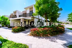 Full Corner | Opposite Pool | Exclusive