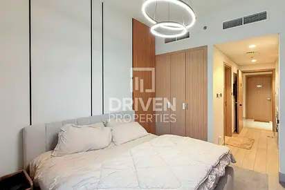 Serene Living | Desirable Modern Unit | Vacant