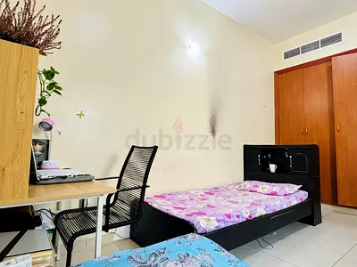 BED SPACE  FOR EXECUTIVE WORKING LADIES AT KARAMA