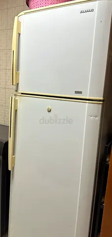 Samsung Top-Freezer Fridge - 2-Door, Used