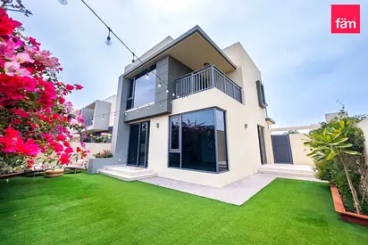 Single Row | Well Maintained | Family Ready Home