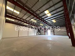 Loading Bay | Well-Maintained | Insulated Ceiling