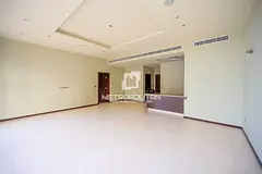 Sea Views | Modern Unit | Vacant | Private Beach