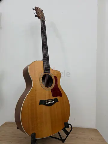 Taylor 214CE Acoustic Guitar