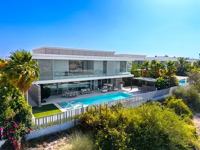 6-Bedroom Villa in Fairway Vistas, Dubai Hills
