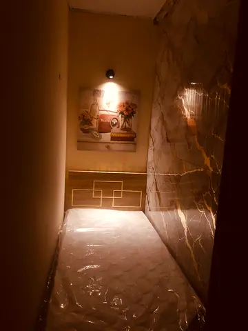Deluxe super clean partition room for arabs , europeans only in Al barsha 1 near MOE