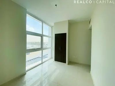 Single Row 3 Bedrooms with Maid Ready To Move in Trixis Cluster
