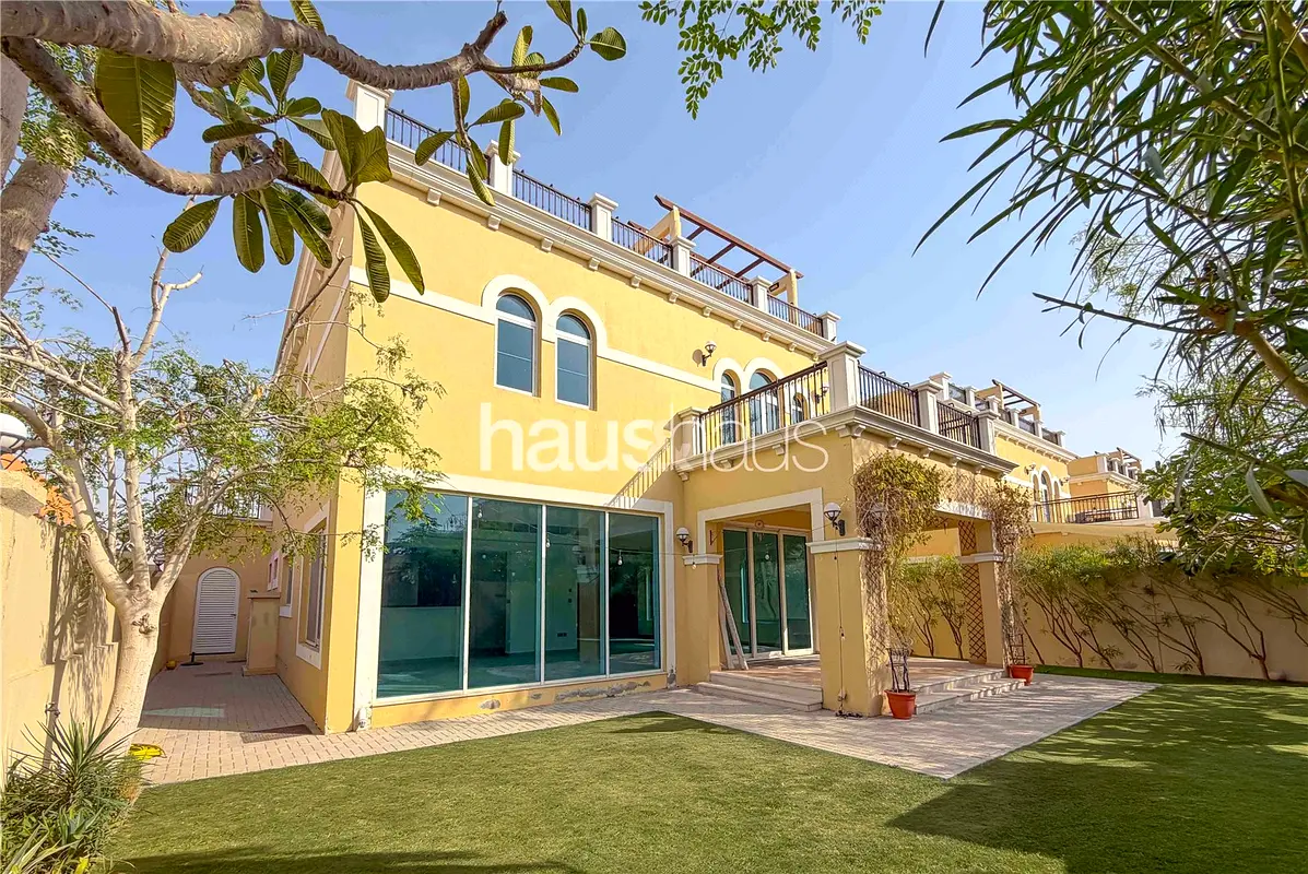 Exclusive | VOT | B2B | Great location | Call now