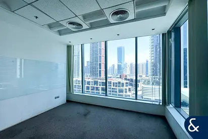 Lake Views | Partitioned | Prime Business Bay