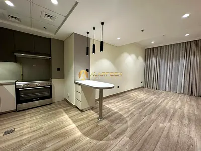 غرفة نوم واحدة حديثة | أرضيات خشبية | مناظر متعددة | Chaimaa Avenue JVC
