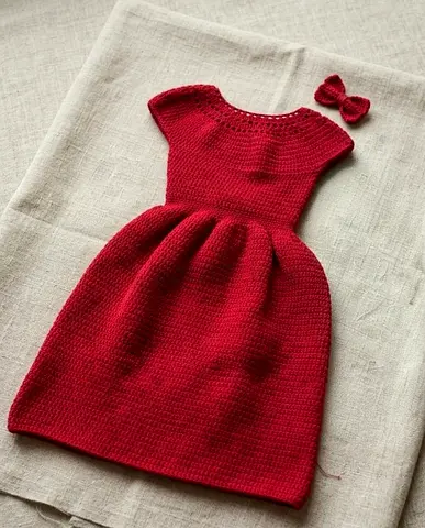 Handmade crochet dress for girls 4-5