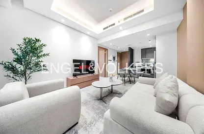 Fully Furnished | High Floor | Appliances Included