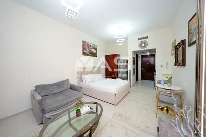 Royal Breeze | Furnished Studio | Available To Move