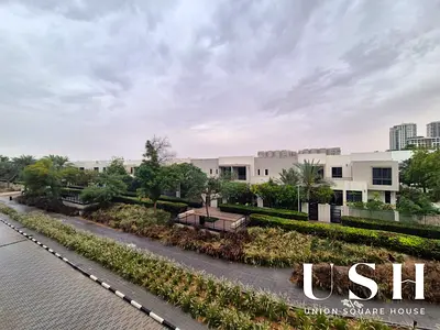 EXCLUSIVE 2BR | TOWNHOUSES VIEW | READY TO MOVE IN