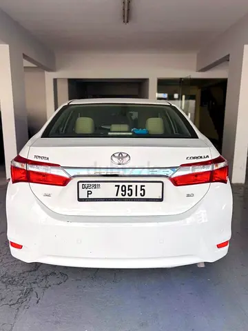 Toyota corolla 2015 SE 2.0 gcc mid options