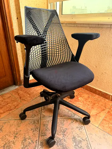 Selling Herman Miller Sayl Chair Black Full Option