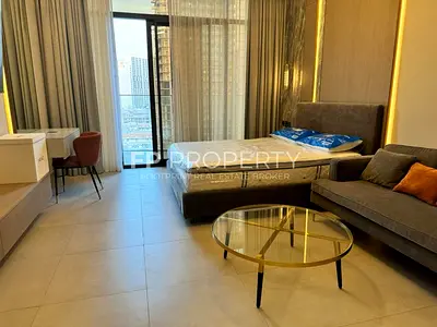 BRAND NEW FULLY FURNISHED / LUXURY LIFE STYLE