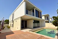 Private Pool 4BR Villa | Bright &amp; Spacious Layout